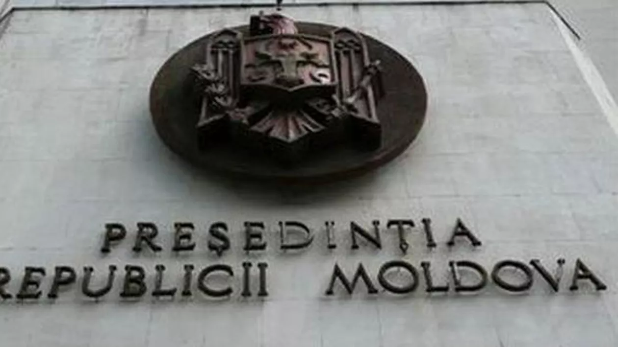 Doi candidați la președința Republicii Moldova bântuie NOAPTEA pe Internet: Ei se menţin artificial în topul căutărilor pe Google (FOTO)