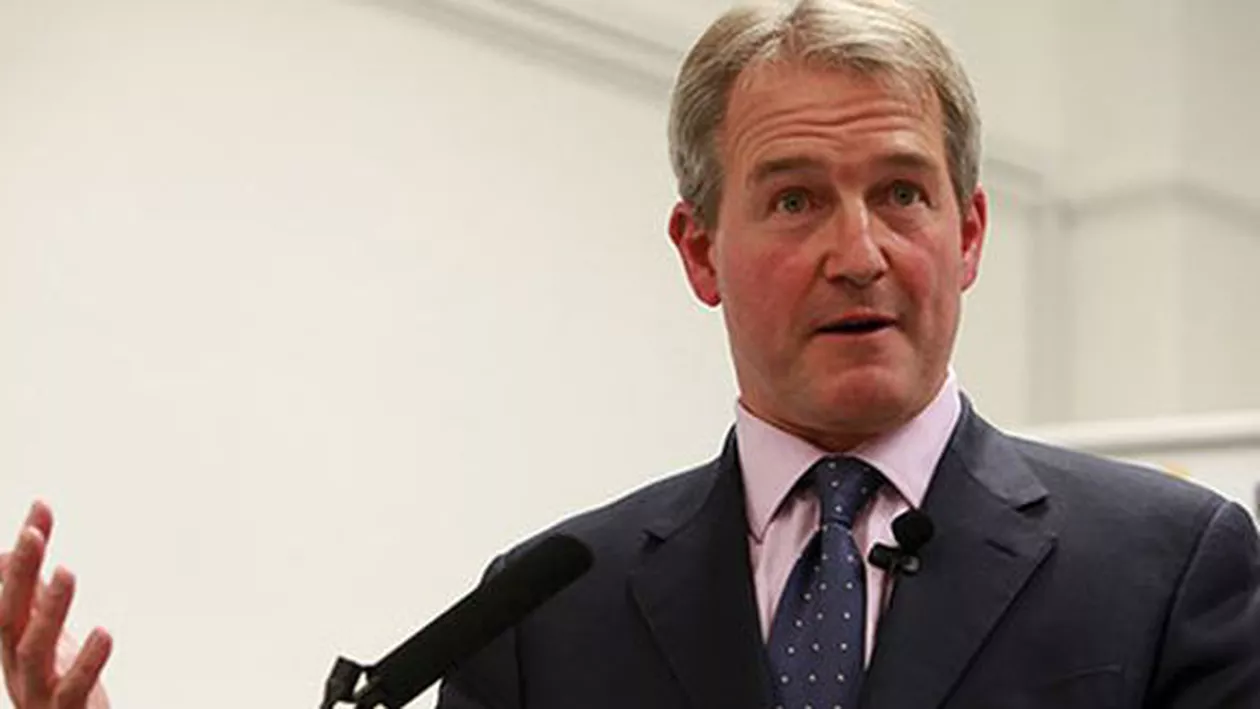 Românii și bulgarii nu știu să folosească telefoanele mobile, dar sunt buni la culesul căpşunilor, susține un deputat britanic