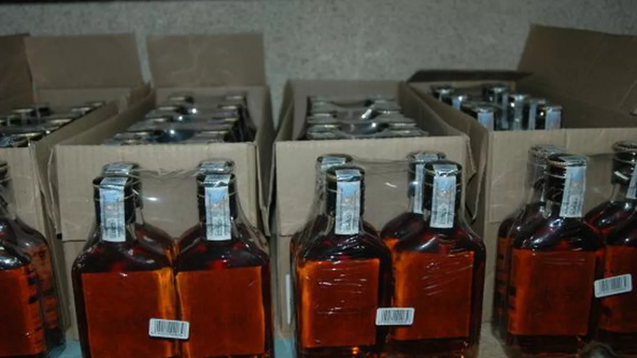 Un şofer de TIR român, prins de italieni cu whiskey de contrabandă în valoare de 70.000 de euro