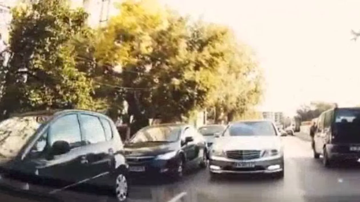 Un român s-a jucat cu nervii șoferilor moldoveni. S-a dus în Chişinău ca să meargă pe contrasens (VIDEO)