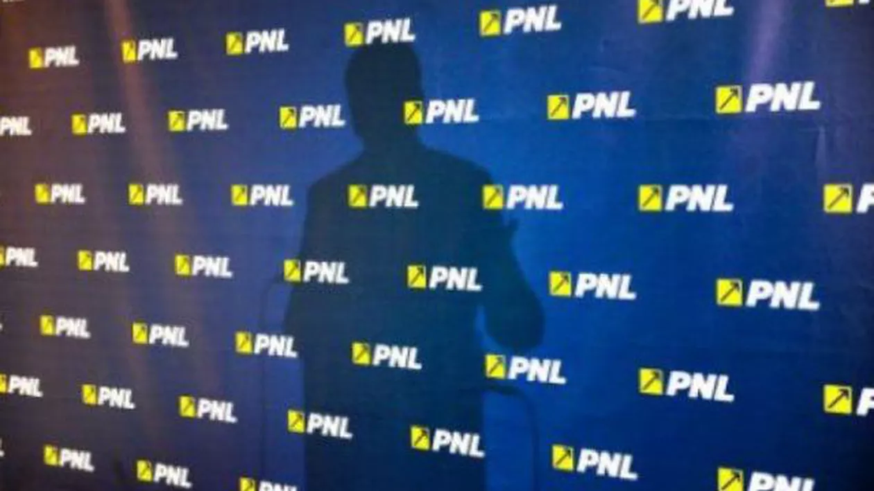 SURSE: Un fost tenismen, pe listele PNL din București. Liberalii urmăresc includerea unor VEDETE pe listele electorale