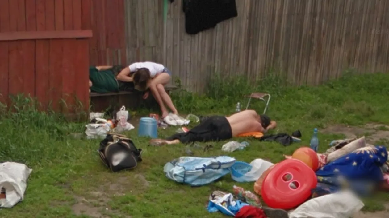 Google Street View, un fel de Big Brother pentru o familie din Siberia. În ce ipostaze au fost surprinși oamenii