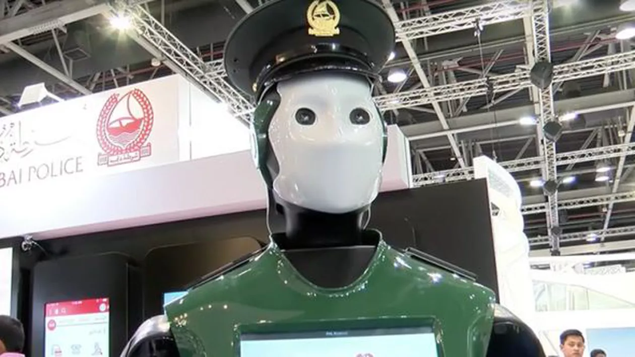 Poliția din Dubai va avea roboți android ca agenți stradali din 2017 (VIDEO)