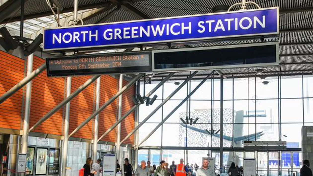 Pachet suspect în gara Greenwich din Londra: Toate trenurile au fost oprite și pasagerii au fost evacuați (FOTO)