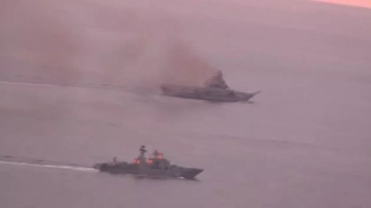 O nouă provocare rusă la adresa NATO: O flotă de nave de război ruse a fost escortată de marina britanică după ce a pătruns în Canalul Mânecii (VIDEO)