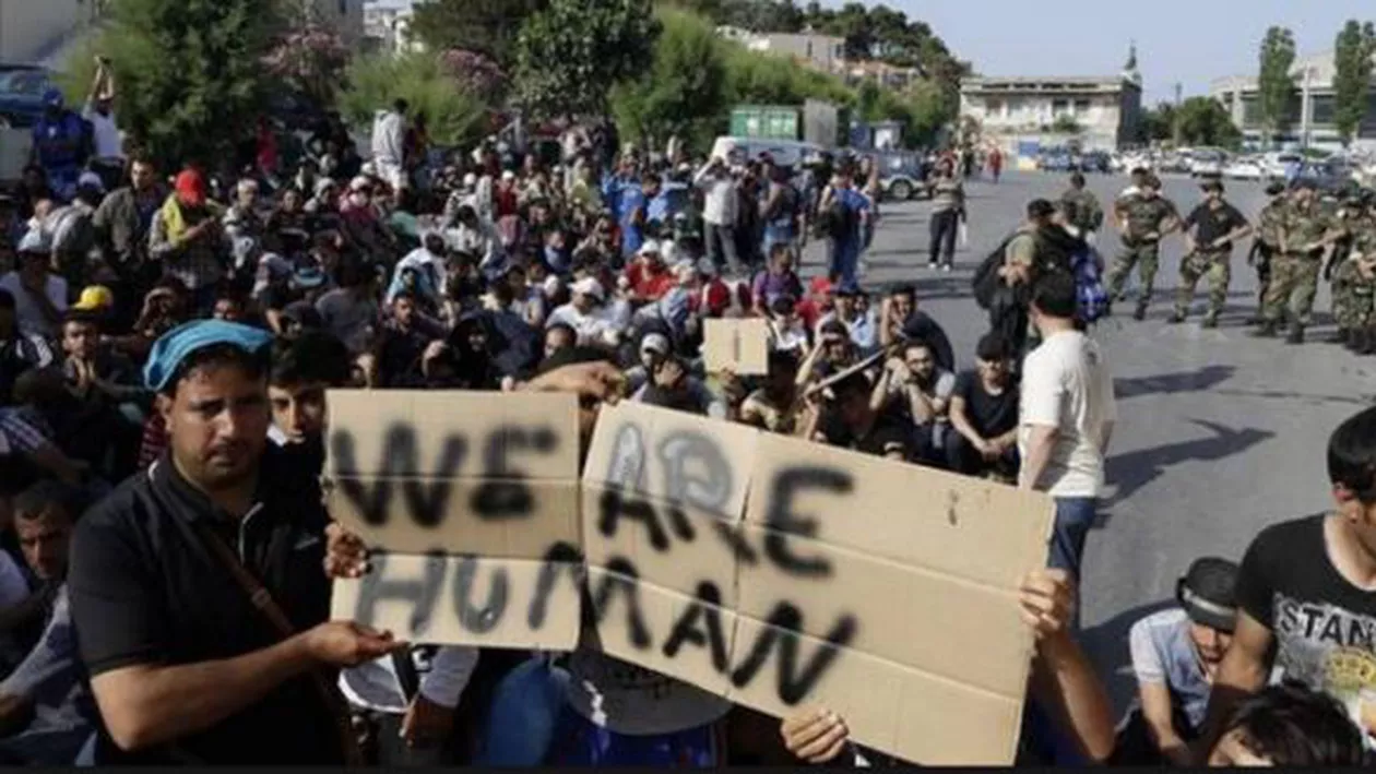 Grecia: Sediul Biroului UE pentru azil din Lesbos, atacat de imigranți