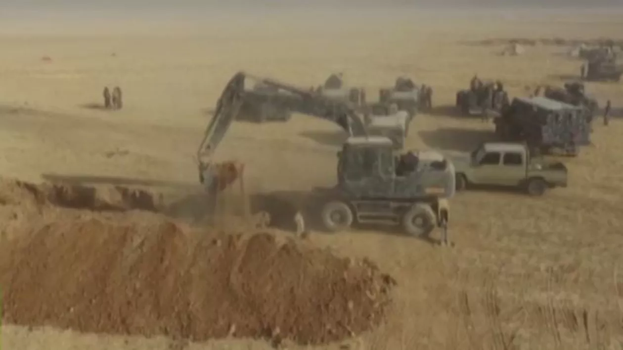Armata irakiană, filmată în plină pregătire pentru bătălia de la Mosul! Ce IMAGINI a surprins drona (VIDEO)