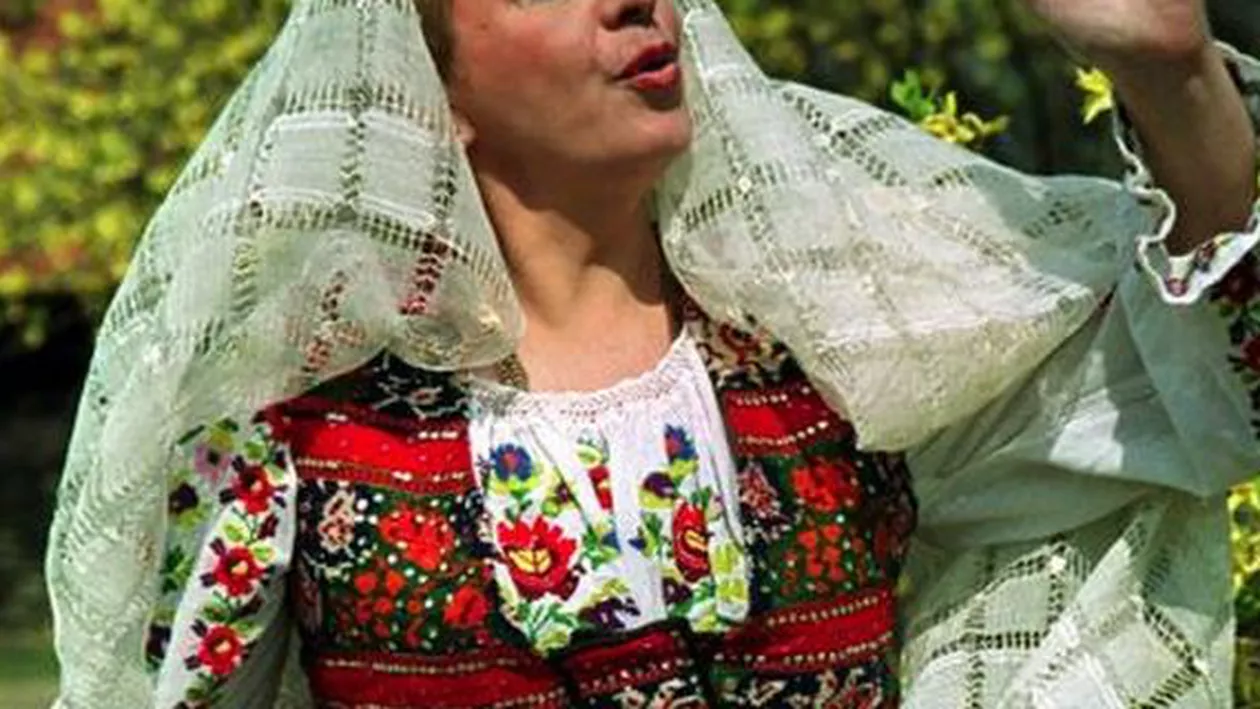 Un alt nume din sfera artistică, pe listele alegerilor parlamentare. Vor dansa cei din Senat cum le va cânta ea? (FOTO)