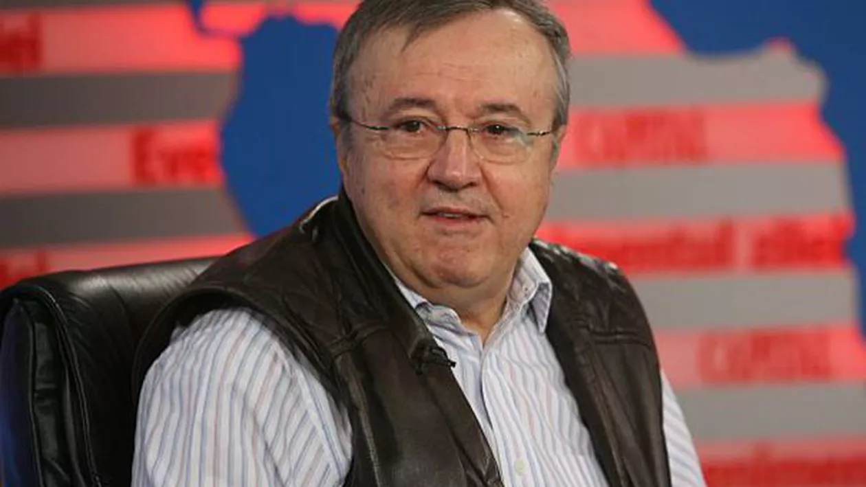 Ion Cristoiu: Klaus Iohannis nu poate s-o ia de mână pe Venus din Milo, pentru că-i ciungă. Are însă sâni. Poate să-i pună mâna pe unul sau chiar pe amîndoi
