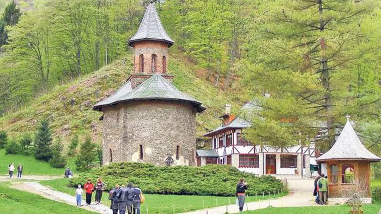 Biserica Ortodoxă Română a început procesul de canonizare a lui Arsenie Boca (FOTO)
