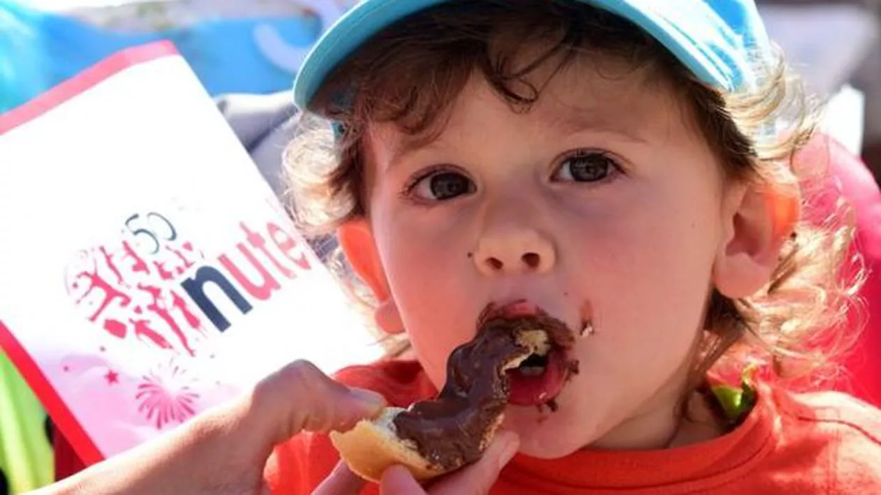 Guvernul american întreabă populaţia câtă Nuttela consumă: Dispută pe numărul de calorii în industria de profil