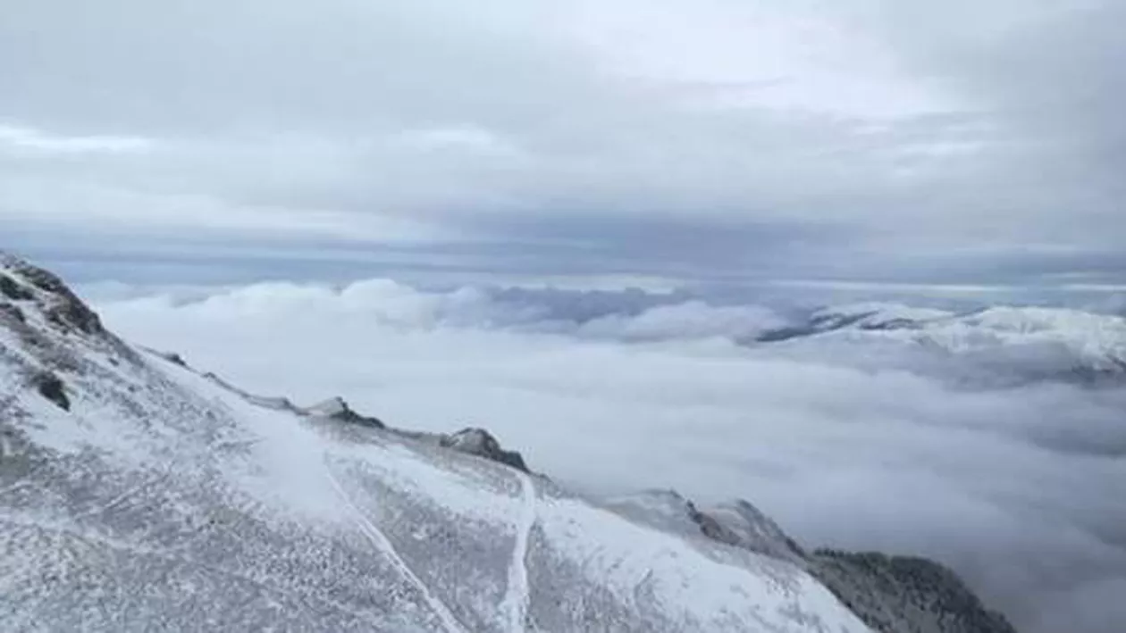 Imagini SPECTACULOASE surprinse pe Valea Prahovei: Natura a oferit un peisaj DE POVESTE! Fenomenul are loc DOAR în condiții speciale (FOTO,VIDEO)