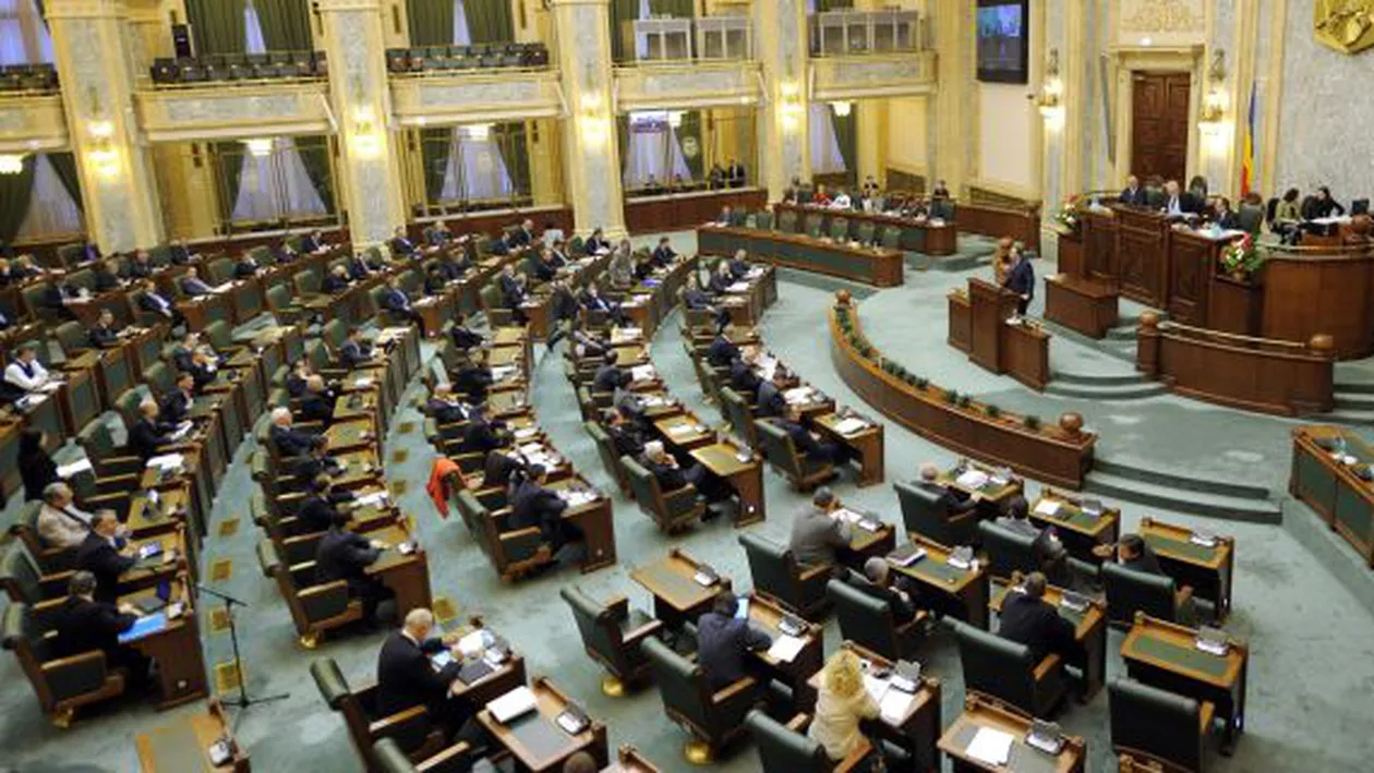 PSD a depus la Senat un proiect de lege privind organizarea unui referendum de revizuire a Constituţiei: Miza, definirea familiei drept uniunea între un bărbat și o femeie