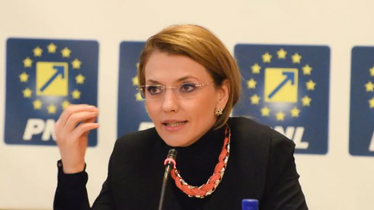 Alina Gorghiu: Studenții ar trebui să beneficieze, pe 12 decembrie, după alegeri, de o zi liberă și gratuitate la transport