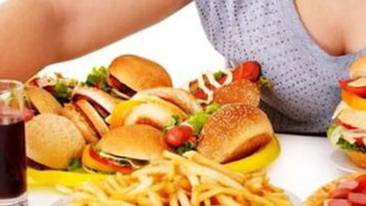 Copiii Europei influențați de reclamele ascunse ale alimentelor nesănătoase de pe internet
