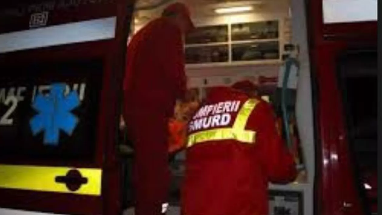 Unui bărbat i s-a făcut rău la mitingul PNL! A fost nevoie de intervenția SMURD