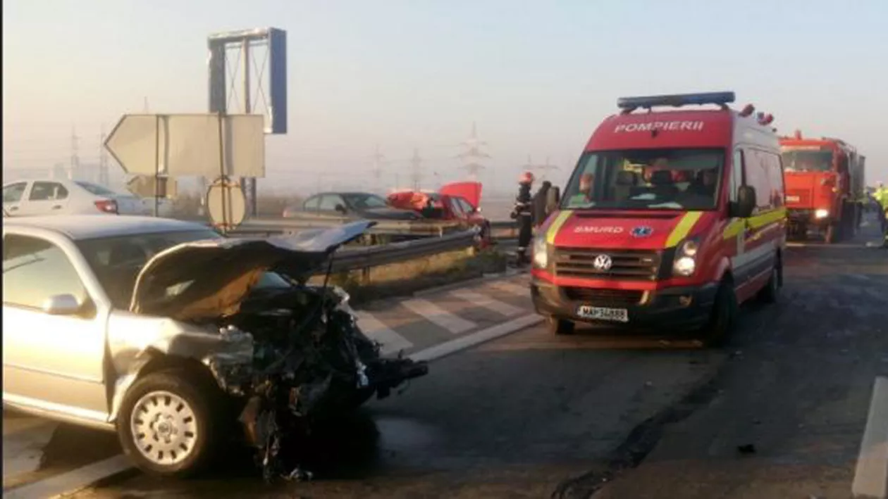 Dispută între ANM și CNAIR pe tema accidentului de pe A2: Drumarii acuză că nu au fost informați de formare de polei, meteorologii susțin că au trimis prognoză de îngheț