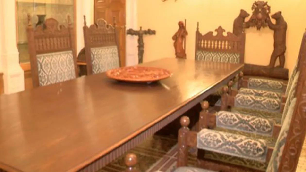LUX la zece metri sub pământ: Imagini în premieră din BUNCĂRUL SECRET al cuplului CEAUȘESCU (VIDEO)