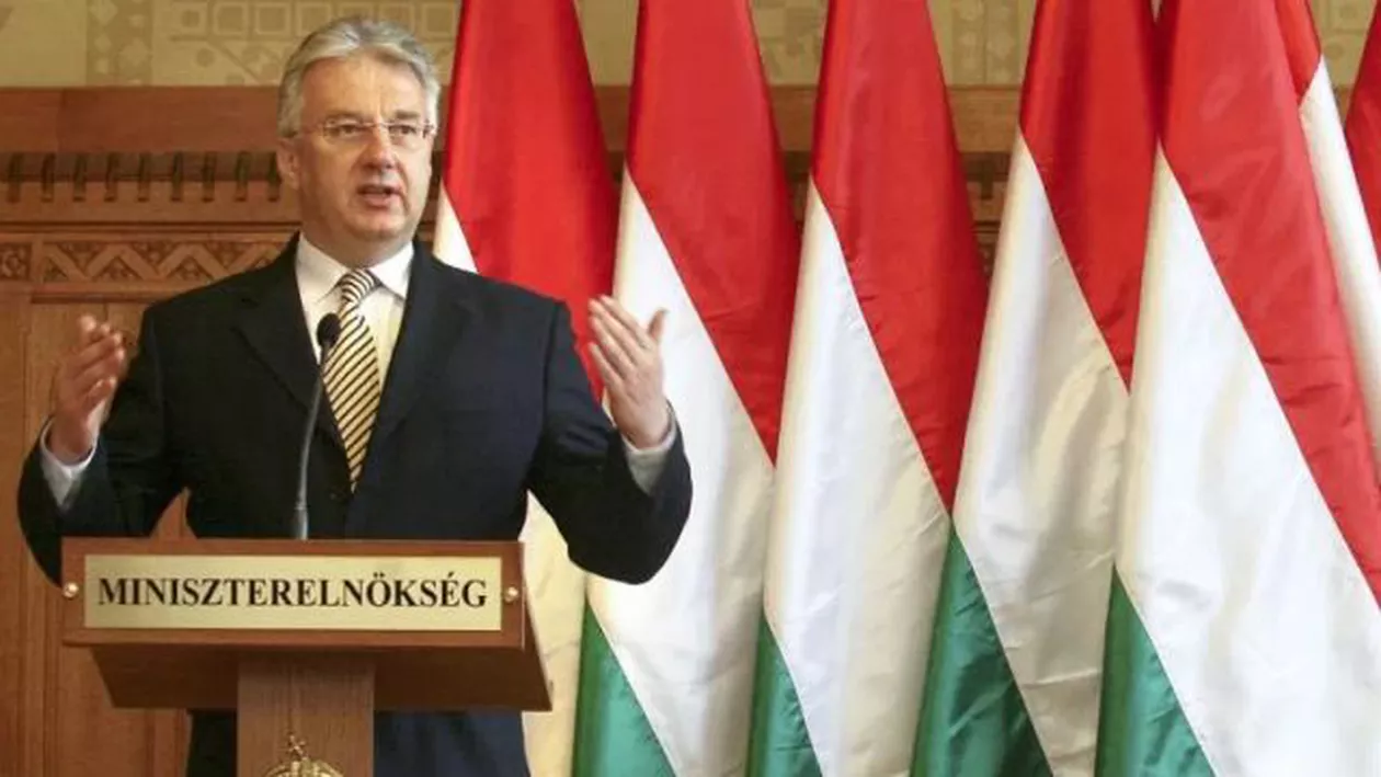 "Aș fi dat mai devreme cu pumnul în masa românilor": Vicepremierul Ungariei continuă retorica agresivă împotriva României