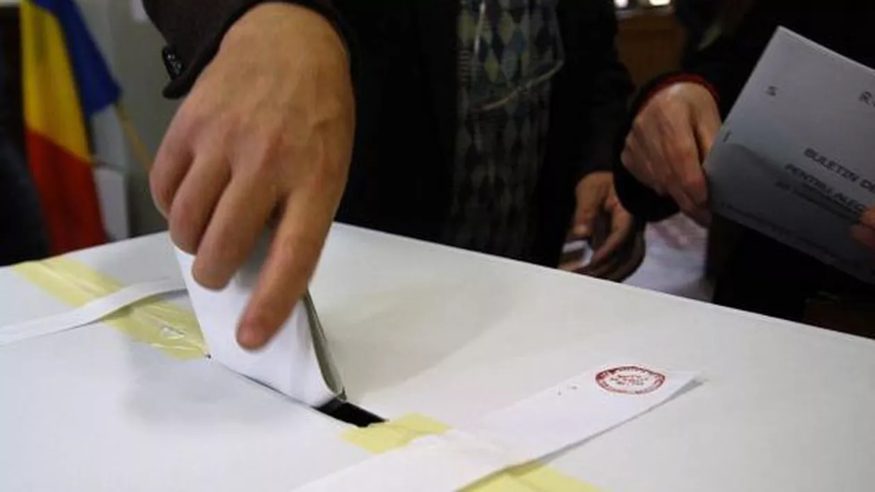 PREMIERĂ LA ALEGERI: Cei mai mulţi dintre cei care au votat dimineaţa provin din mediul URBAN (FOTO)