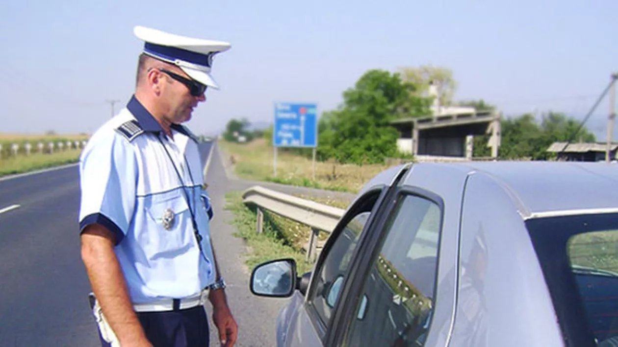 Femeie prinsă în timp ce conducea cu viteza de 203 kilometri pe oră pe A1