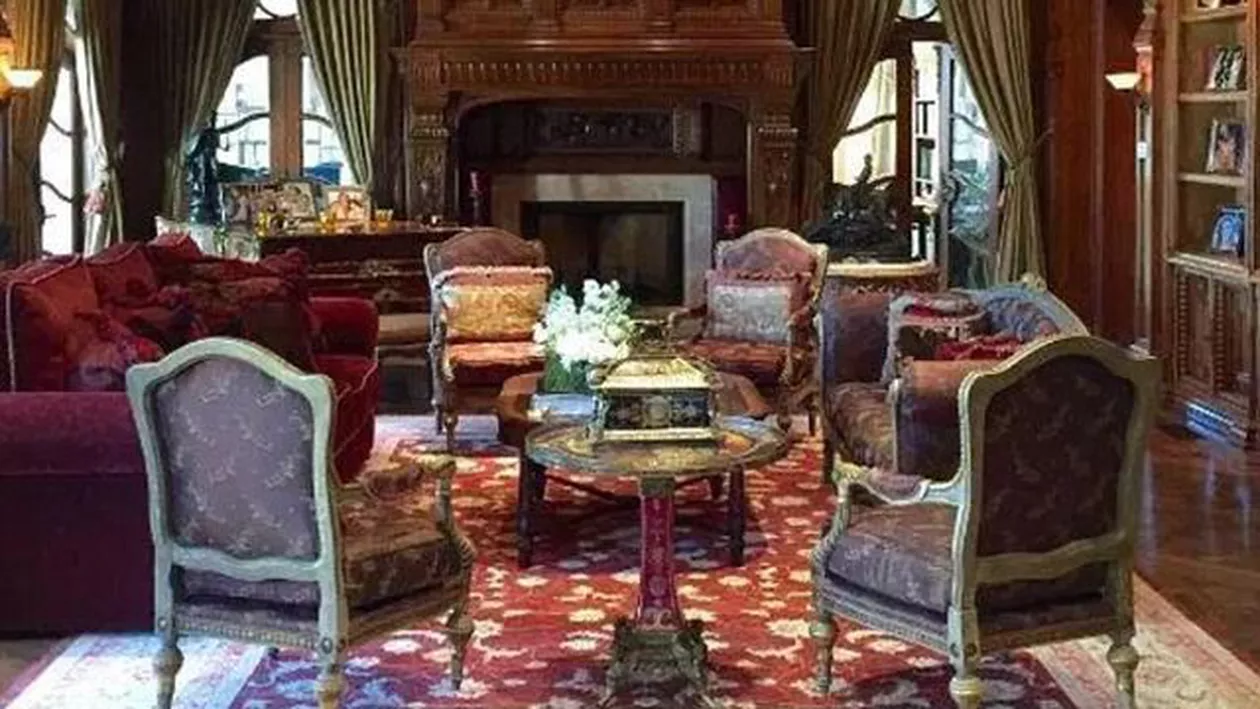 Una dintre cele mai luxoase proprietăți din Los Angeles, scoasă la vânzare (FOTO)