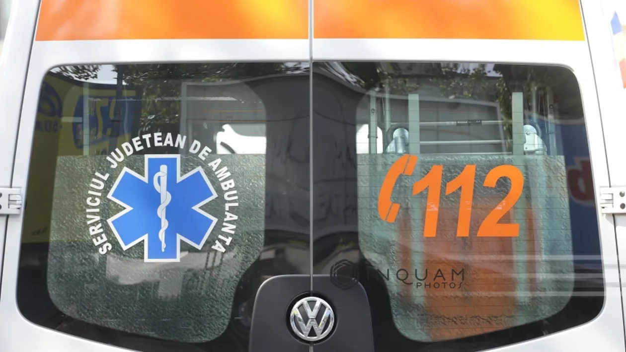 Accident rutier grav în Constanţa, cu trei victime. Unul dintre tineri a intrat în comă