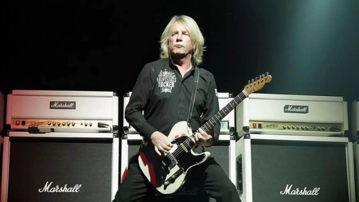 Chitaristul trupei rock britanice Status Qou, Rick Parfitt, a încetat din viață: Acesta a suferit mai multe complicații după o rană la umăr (VIDEO)