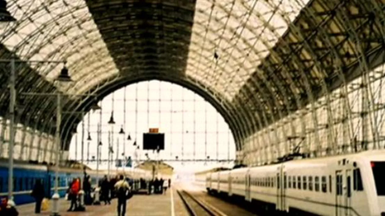 ALERTĂ falsă cu BOMBĂ în Moscova. Trei gări au fost evacuate