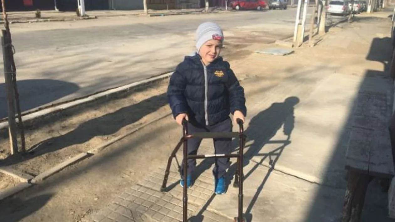 Dorința impresionantă a unui copil care la 5 ani a făcut primii pași. "Am picioruşe noi şi pot să dansez" (FOTO)