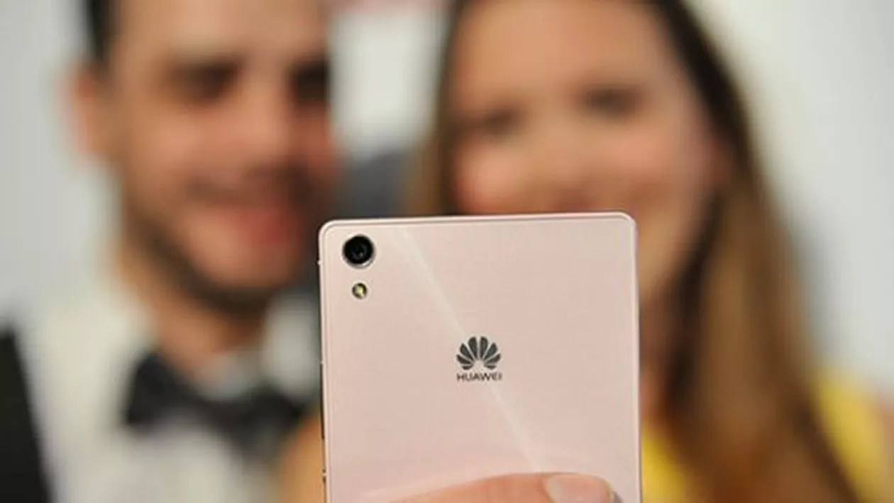 Huawei bate record peste record! Vezi ce rezultate are compania
