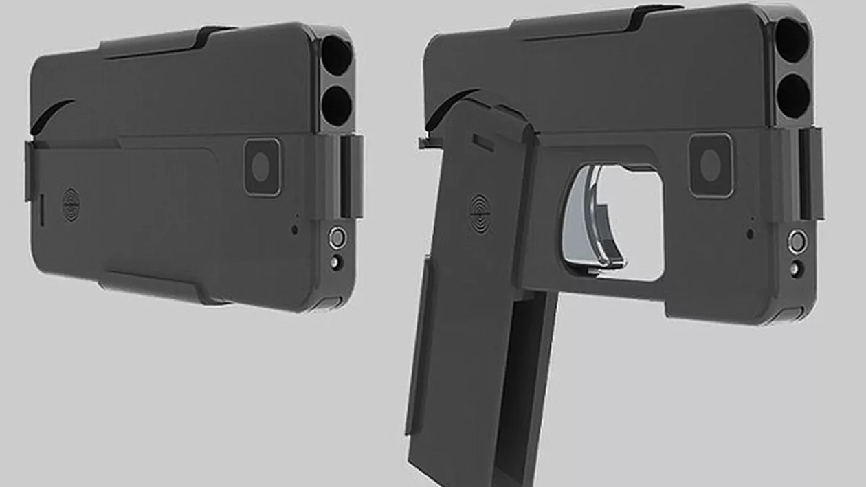 Armă INEDITĂ și de NEDECTAT: Pistolul iPhone ajunge în Europa (VIDEO)
