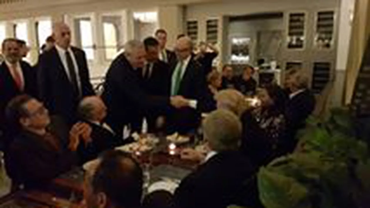 Liviu Dragnea, FAȚĂ ÎN FAȚĂ cu Donald Trump. IMAGINI EXPLOZIVE de la întâlnirea cu viitorul lider al Americii (FOTO)