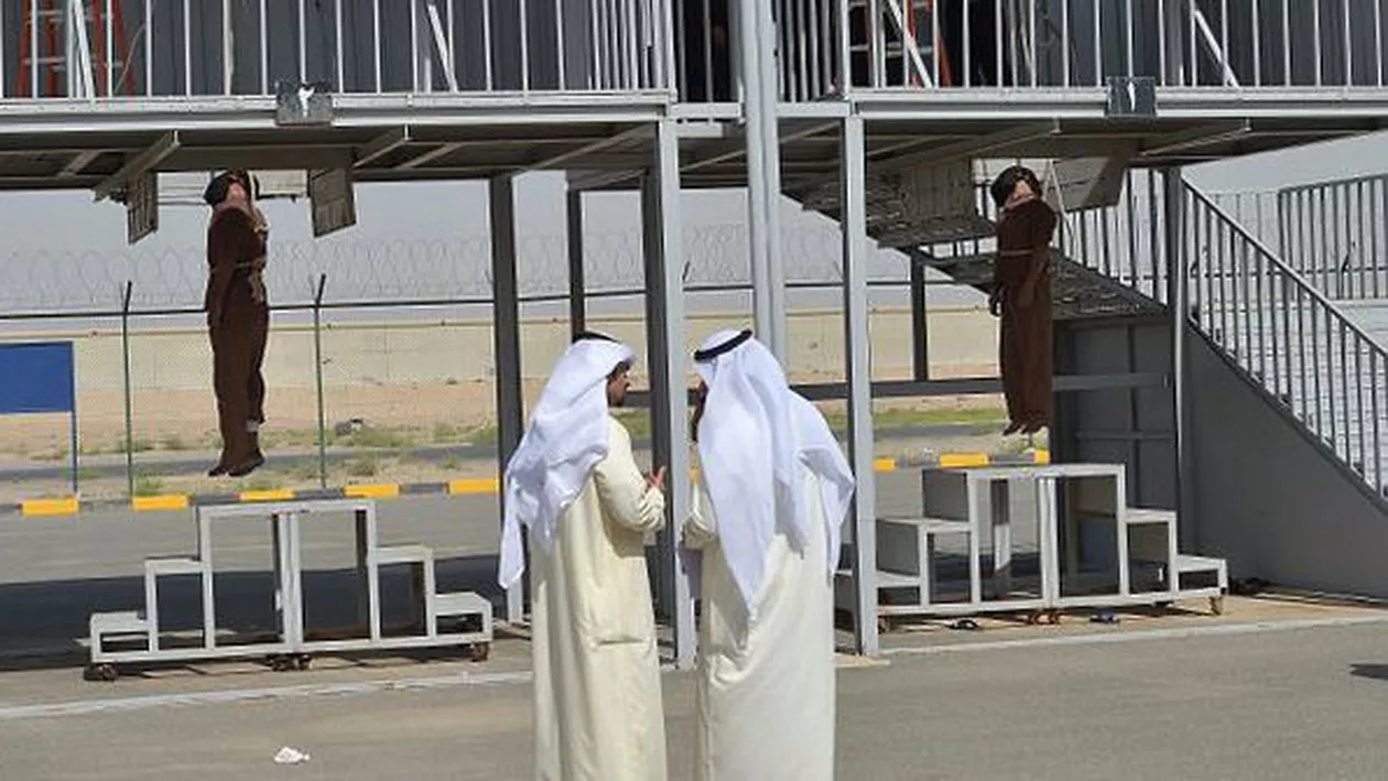 ȘAPTE DINTR-O LOVITURĂ! Execuție de masă în Kuweit. Un membru al familiei regale a fost SPÂNZURAT