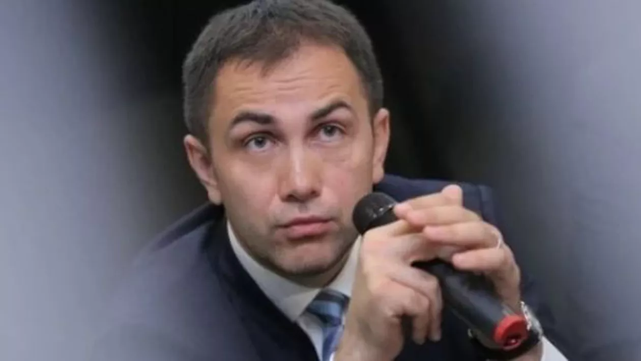 Isărescu CONTRAATACĂ: Soțul Alinei Gorghiu e blocat în propriile OBSESII!