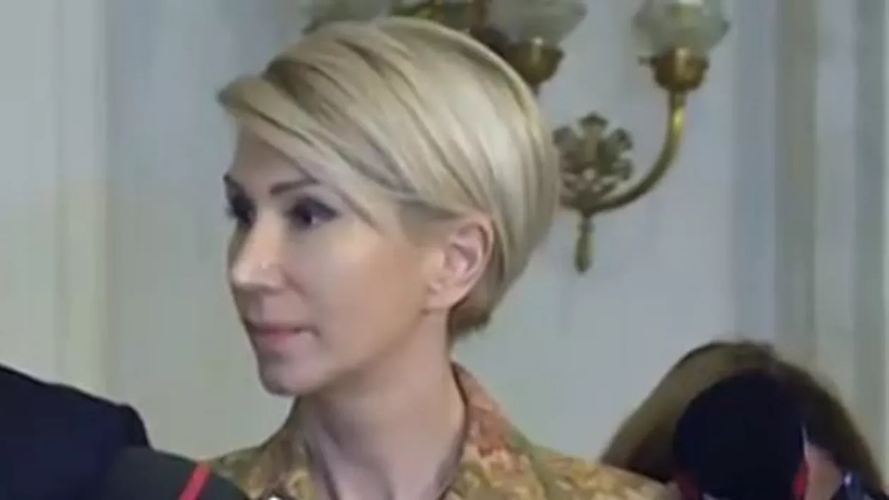 Surse: PNL fuzionează cu PMP.  Raluca Turcan confirmă discuțiile cu Eugen Tomac