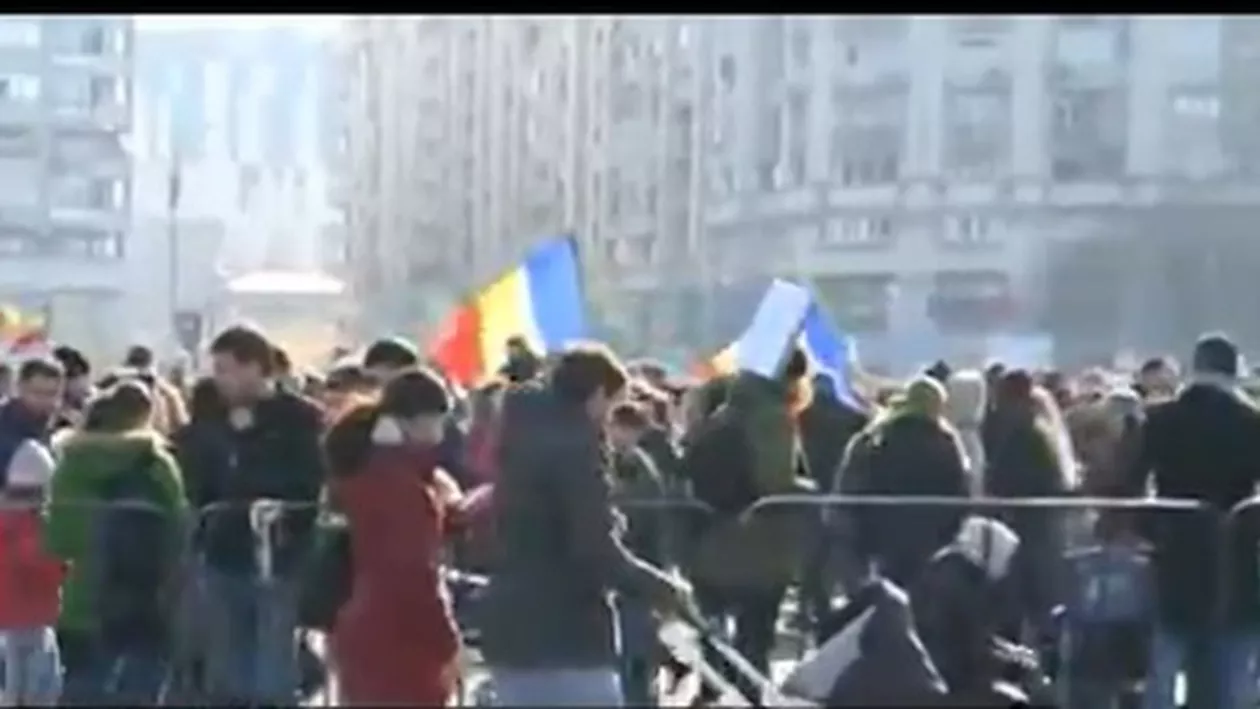 PROTEST INEDIT: Mii de copii la manifestațiile din Piața Victoriei (VIDEO)