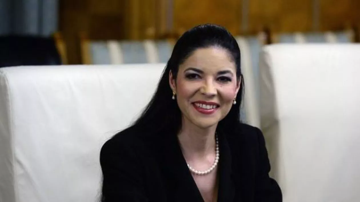 "O prezență simpatică și la propriu, și la figurat". Mihai Chirica, despre Ana Birchall la ministerul Justiției: "Trebuie adus un om recunoscut de asociațiile profesionale din domeniu"
