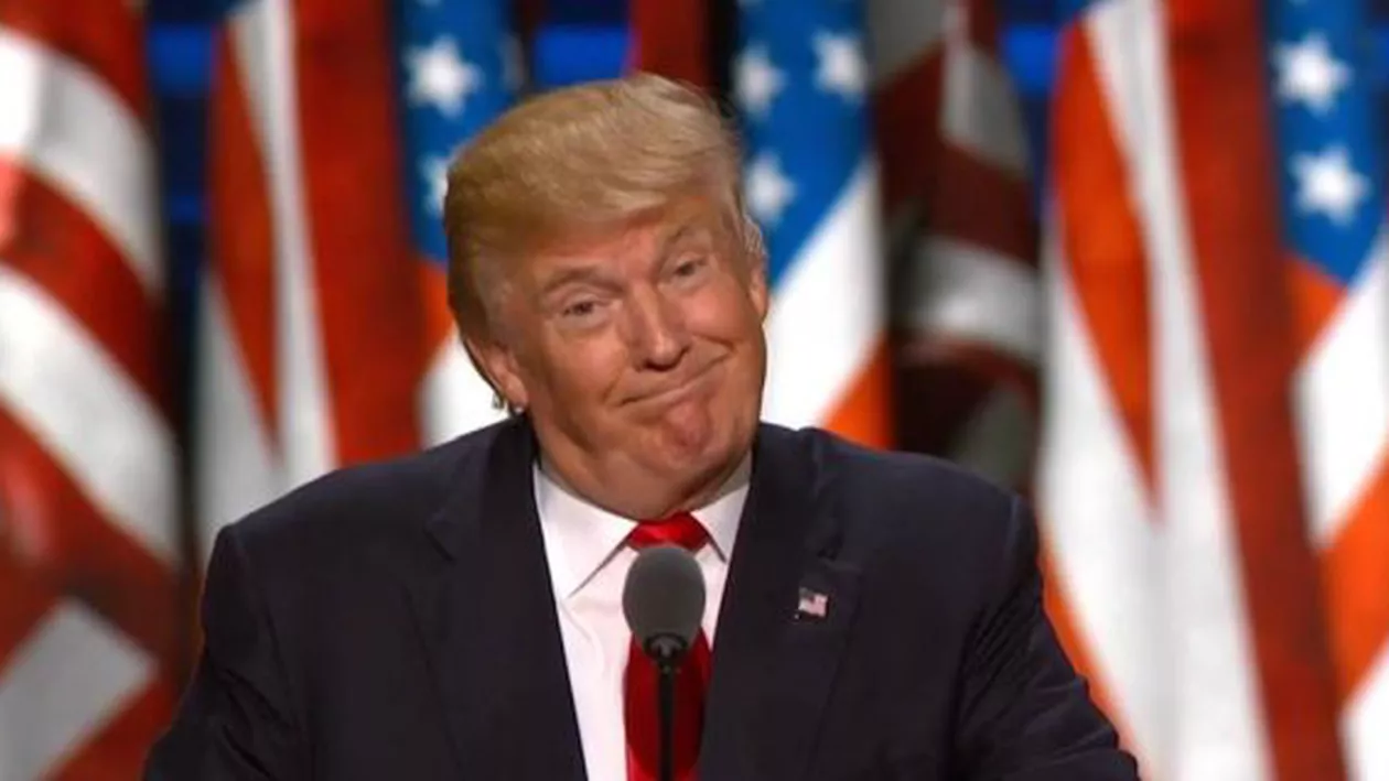 Trump gestionează problemele de SECURITATE NAȚIONALĂ la cină în văzul toturor! (FOTO)