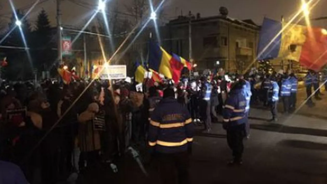 Rusia: Tot ce se întâmplă acum la Bucureşti e din vina Uniunii Europene