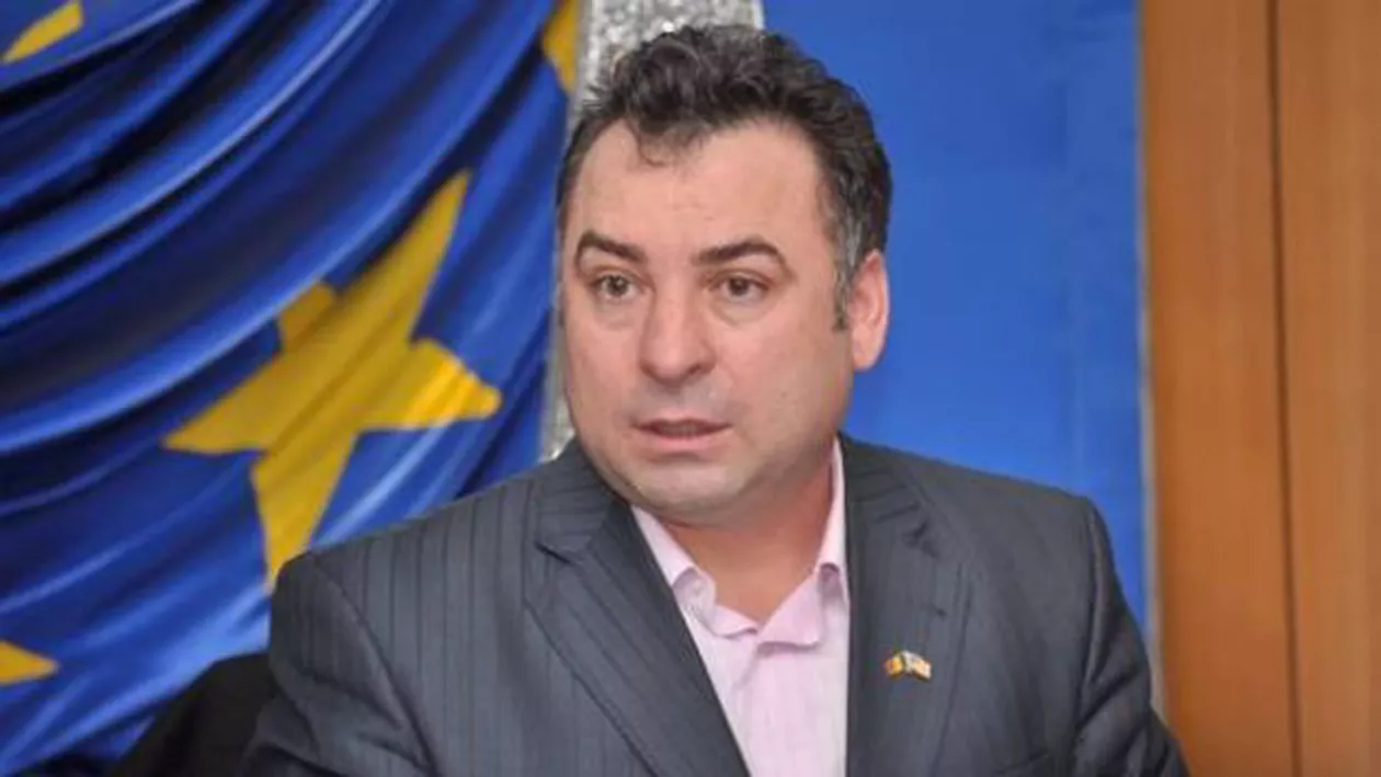 Fostul primar din Năvodari, judecat pentru abuz în serviciu, a cerut în instanță suspendarea şi anularea OUG 14