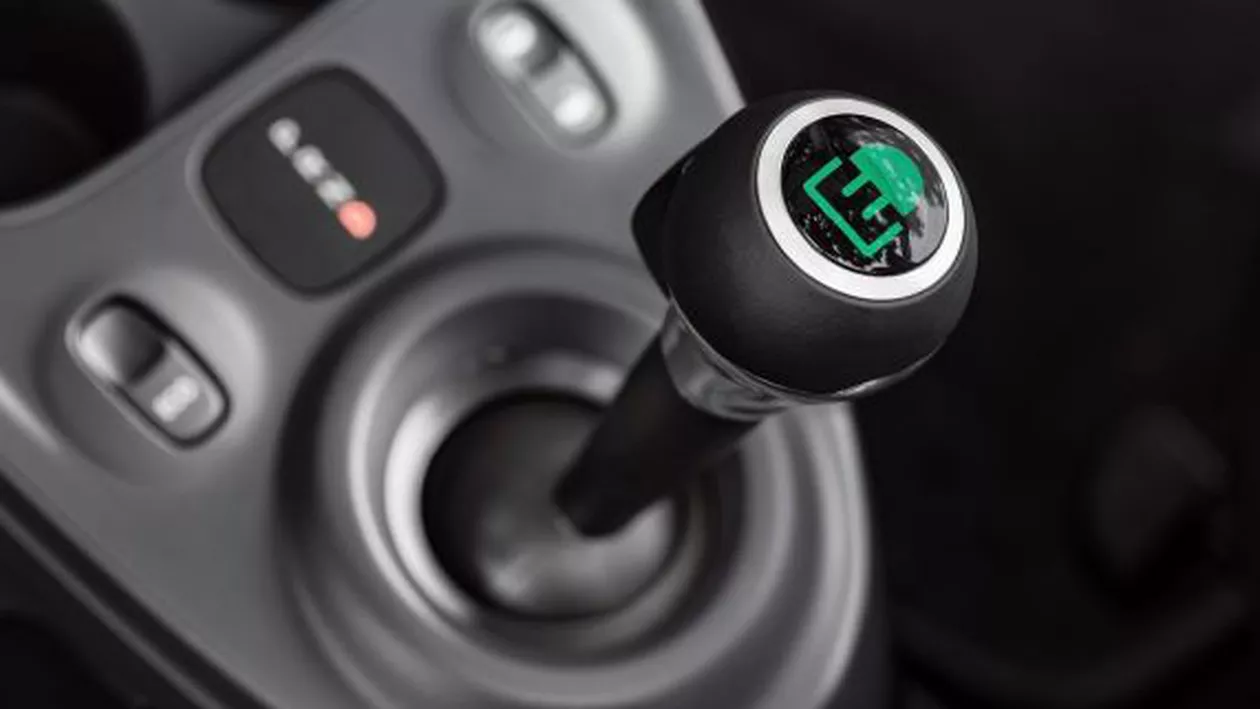 Primul producător auto german care RENUNȚĂ  la motoarele pe benzină (FOTO)