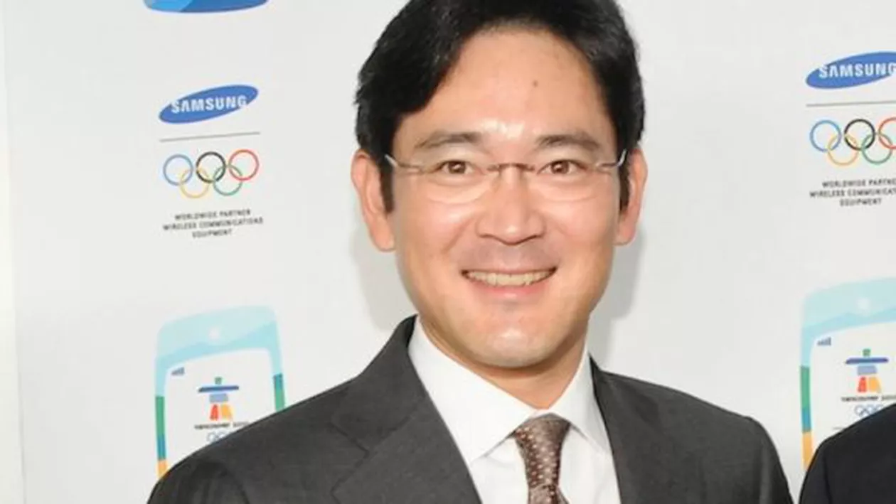 Samsung, LOVIT DE UN NOU SCANDAL: Moștenitorul companiei a fost ARESTAT!
