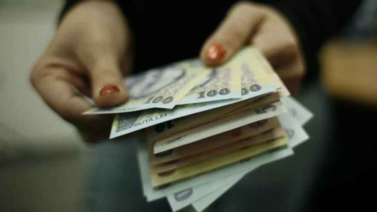 Ministrul Muncii a propus trei variante de lucru pentru creșterea salariului minim