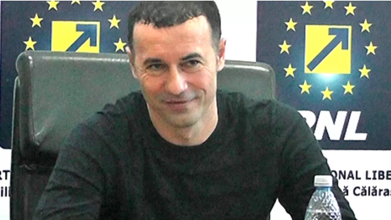 Noul secretar general al PNL va fi Iulian Dumitrescu. Majoritatea organizaţiilor din țară îl susţin