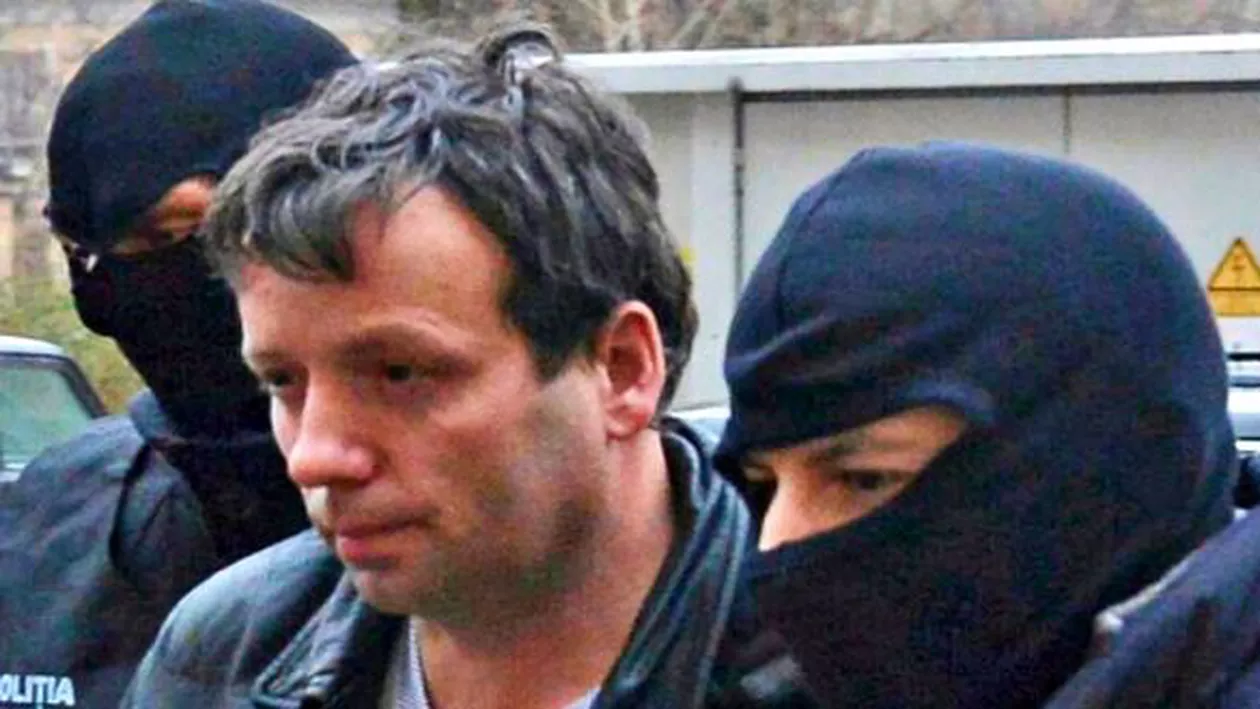 Hackerul Guccifer cere contopirea pedepselor din SUA şi România