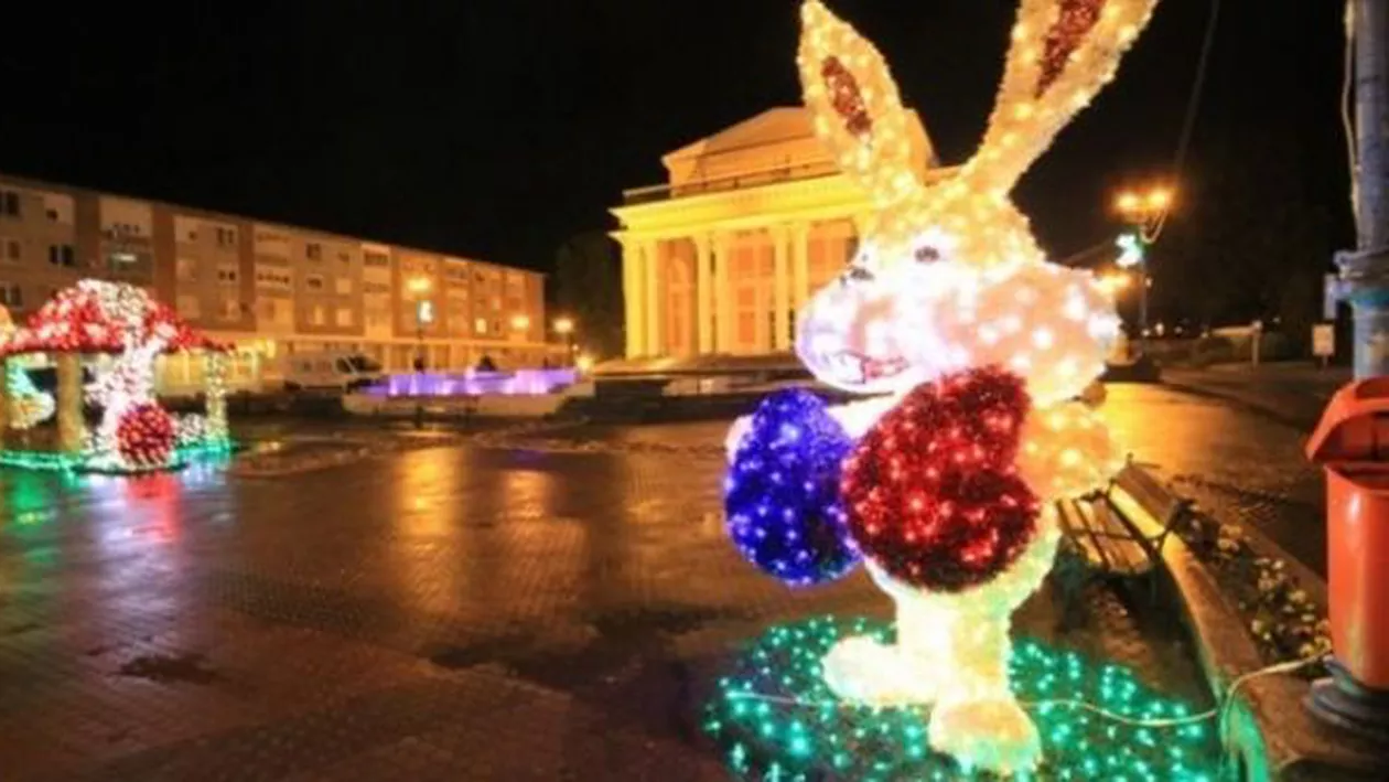 Paște 2017: Veniți de luați... Luminițe! Centrul Bucureştiului va fi împodobit pentru prima dată