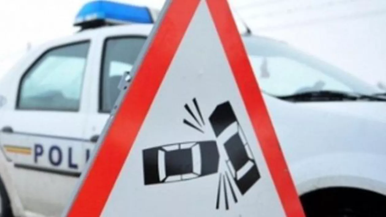 Un TIR, un autoturism și un microbuz s-au ciocnit pe Valea Oltului: Un cetățean bulgar a fost rănit 
