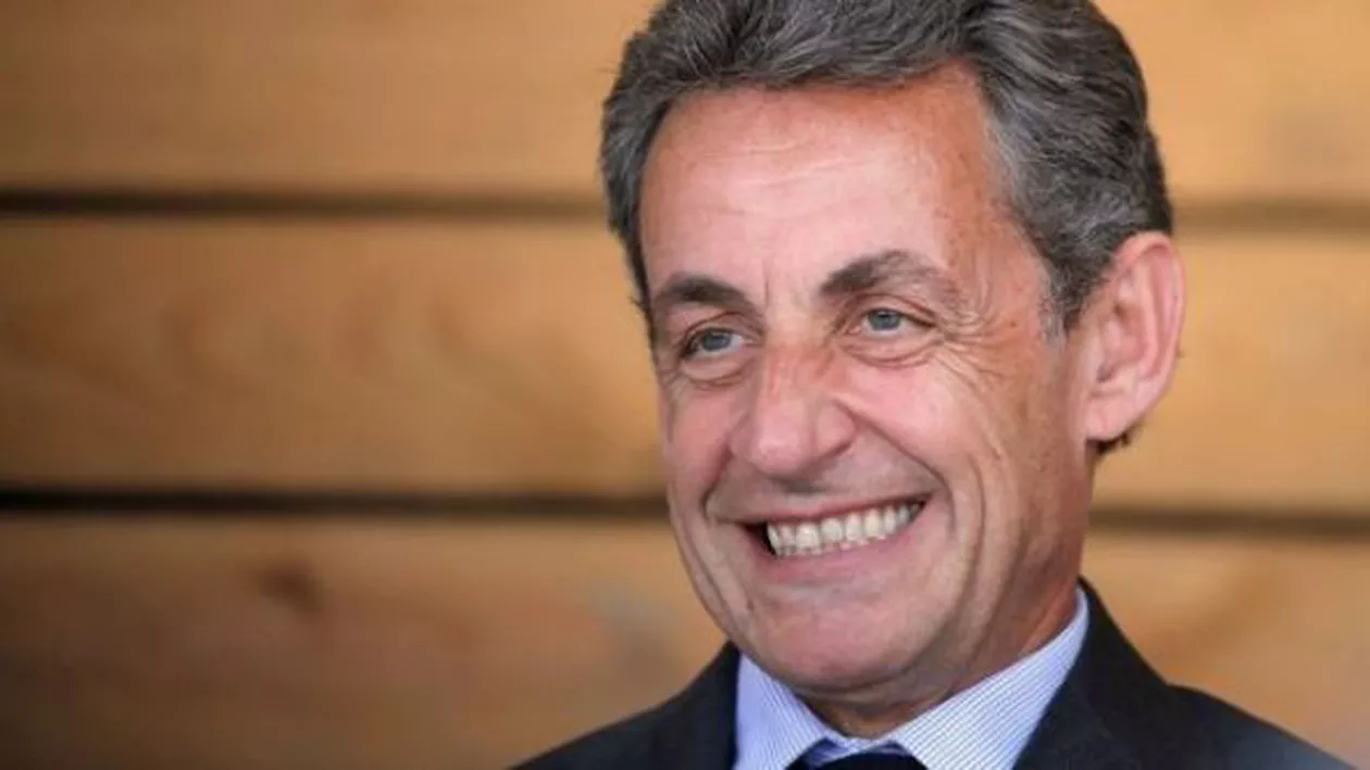 Nicolas Sarkozy ar fi strigat "Hai Madrid!" pe Camp Nou: Fanii Barcelonei l-au huiduit la celebrul meci cu PSG