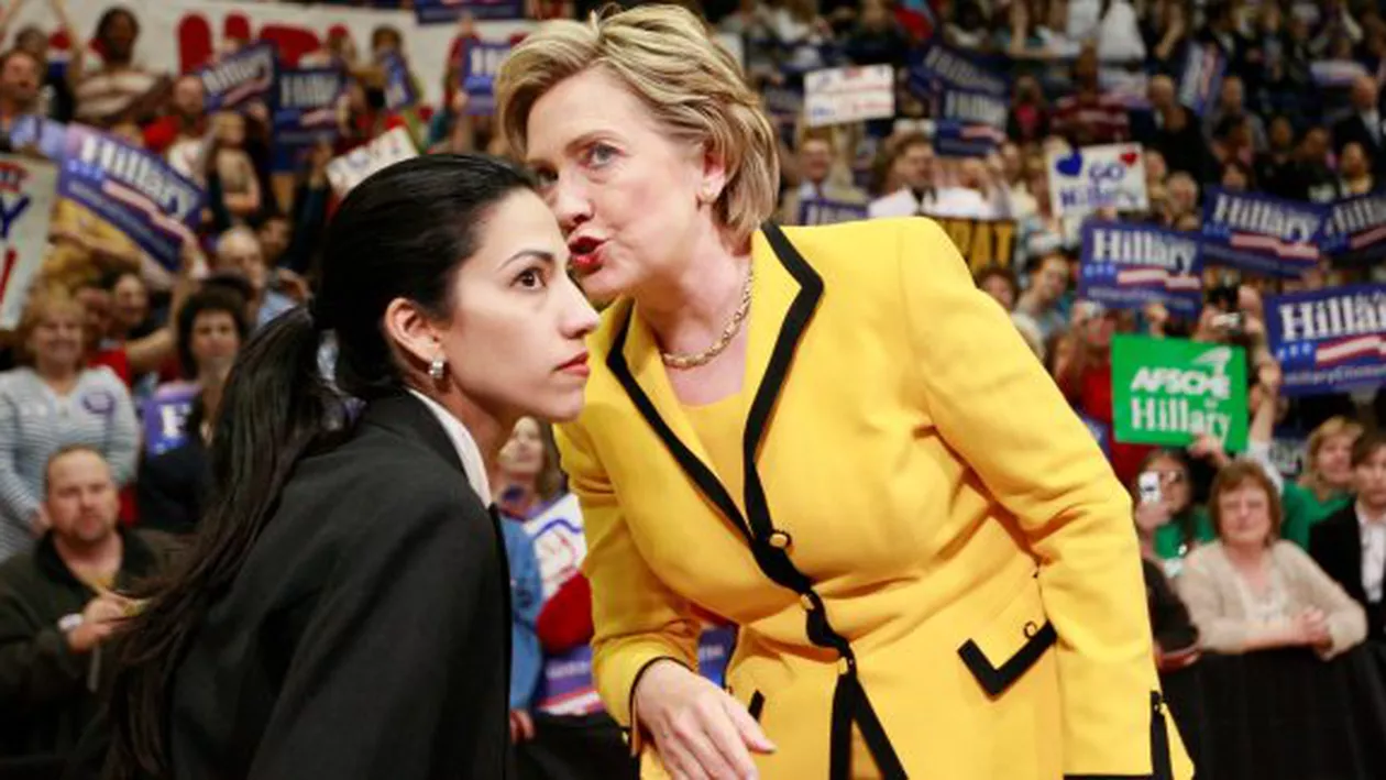 Kremlinul spune că și echipa lui Hillary Clinton a avut întâlniri cu ambasadorul rus în SUA
